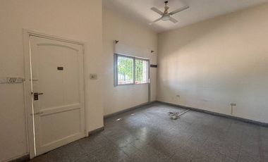 CASA EN VENTA EN BRAGADO
