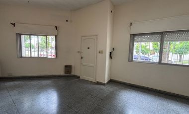 CASA EN VENTA EN BRAGADO
