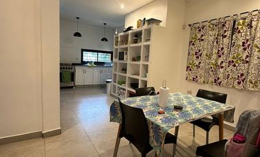 CASA QUINTA EN VENTA 4 AMBIENTES CON FINANCIACIÓN