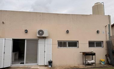 CASA EN VENTA GLEW 2 AMBIENTES