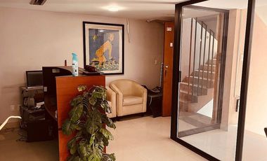 Renta 1 piso oficinas Juárez posesión inmediata