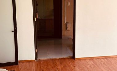 Renta 1 piso oficinas Juárez posesión inmediata
