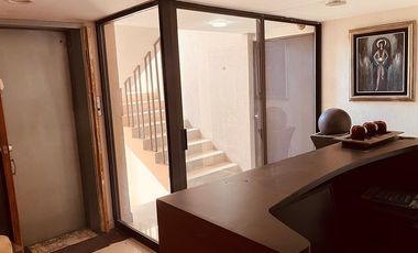 Renta 1 piso oficinas Juárez posesión inmediata