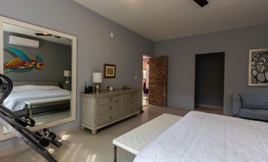 Casa en Alamos en renta de 4 recamaras con alberca privada