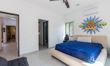 Casa en Alamos en renta de 4 recamaras con alberca privada