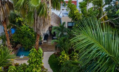 Casa en Alamos en renta de 4 recamaras con alberca privada