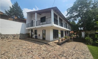 2 cabañas y casa en venta en zona céntrica de Mazamitla jalisco