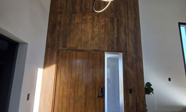 Casa Moderna Minimalista en Puerto Nizuc con lote al agua