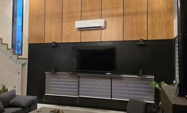 Casa Moderna Minimalista en Puerto Nizuc con lote al agua