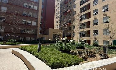Renta Departamento Nuevo en City Esmeralda