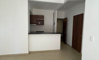 Renta Departamento Nuevo en City Esmeralda
