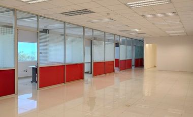 OFICINA DE 396 M2 EN RENTA, PLAYA NORTE