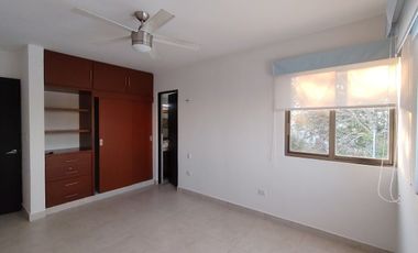 Casa en RENTA, 4 habitaciones en Altabrisa