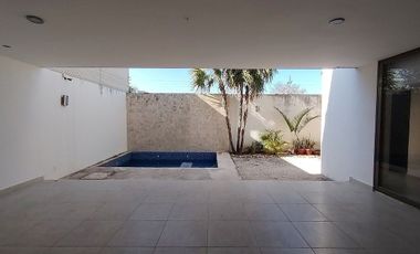 Casa en RENTA, 4 habitaciones en Altabrisa