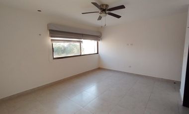 Casa en RENTA, 4 habitaciones en Altabrisa