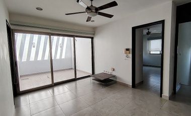 Casa en RENTA, 4 habitaciones en Altabrisa