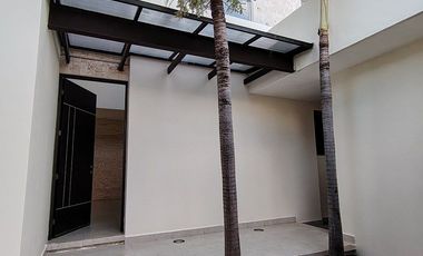 Casa en RENTA, 4 habitaciones en Altabrisa