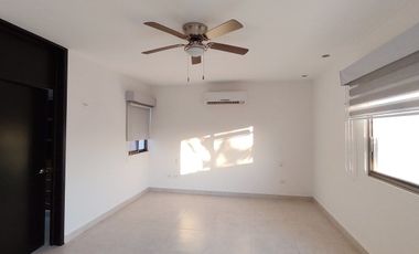 Casa en RENTA, 4 habitaciones en Altabrisa
