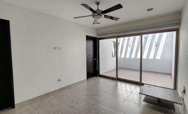 Casa en RENTA, 4 habitaciones en Altabrisa