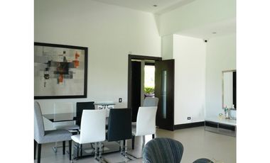 Se vende casa campestre en Quimbaya