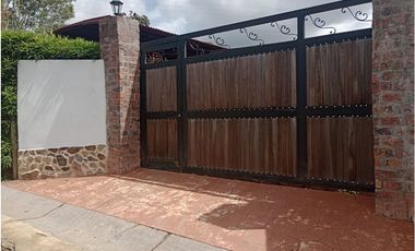 Arriendo casa campestre de 5 alcobas en Guarne