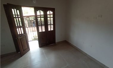 Arriendo casa campestre de 5 alcobas en Guarne