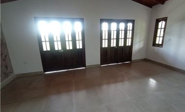 Arriendo casa campestre de 5 alcobas en Guarne