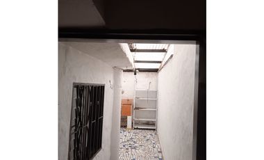Casa de primer piso con garaje en Marinilla barrio bella Vista