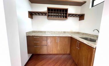 Hermosa casa en La Calera ¡Elegancia y confort!