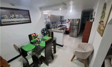 CASA BIFAMILIAR MERCEDES DEL NORTE