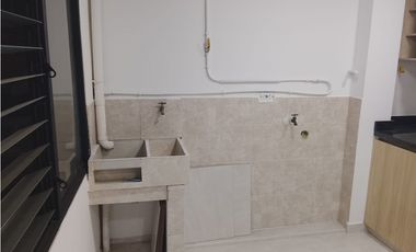 se venden 2  apartamentos en 1 en itagui santa maria