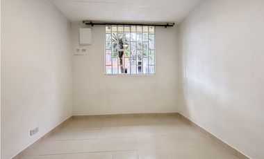 ARRIENDO CASA EN SABANETA - ALTO DE LAS FLORES