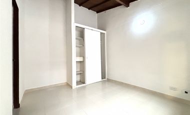 ARRIENDO CASA EN SABANETA - ALTO DE LAS FLORES