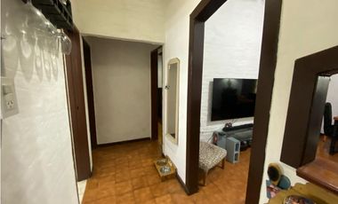 PH de 3 amb., Merlo al 2500 Castelar Norte APTO CRÉDITO