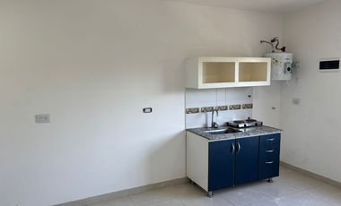 Monoambiente en alquiler en Merlo Sur