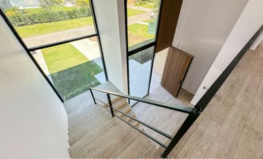 Casa 5 ambientes 269 m² en alquiler con cochera en Terralagos - Canning