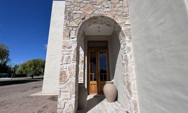 CASA 4 DORMITORIOS EN VENTA EN B LA CARMELINA