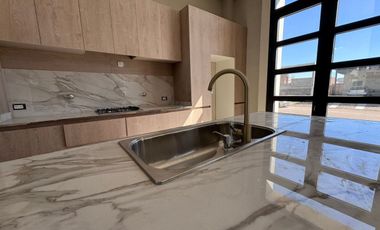 CASA 4 DORMITORIOS EN VENTA EN B LA CARMELINA