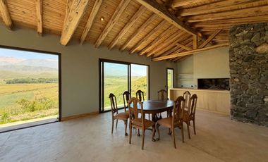 Casa en Venta - Agua del Durazno - La Carrera