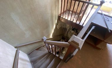 Casa VENTA Estilo ingles refaccionar APTA CREDITO