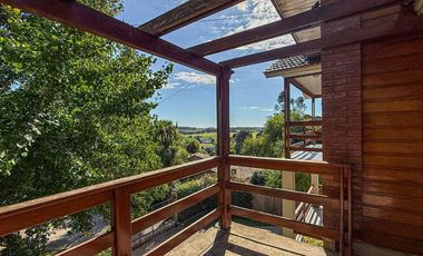 VENTA CASA 5 AMBIENTES PARQUE Y PISCINA SIERRAS