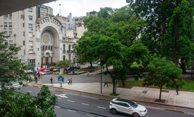 ALQUILER OFICINA PREMIUM TRIBUNALES  PLAZA LAVALLE