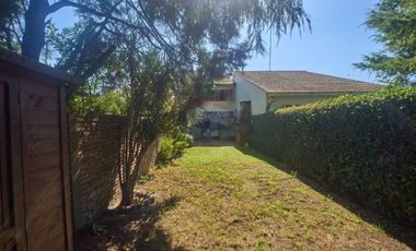 VENTA DUPLEX 3 AMB CON PARQUE Y COCHERA, EZPELETA
