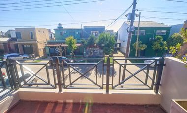VENTA DUPLEX 3 AMB CON PARQUE Y COCHERA, EZPELETA