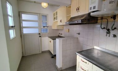 VENTA/ CASA / SERVICIOS / VILLA DOMINGA