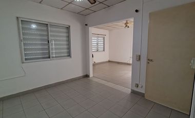 VENTA/ CASA / SERVICIOS / VILLA DOMINGA