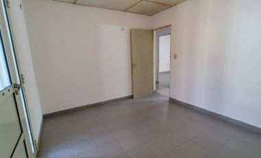 VENTA/ CASA / SERVICIOS / VILLA DOMINGA