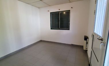 VENTA/ CASA / SERVICIOS / VILLA DOMINGA