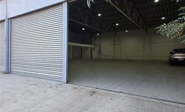 Local Comercial en Arriendo en Avenida Bernardo O