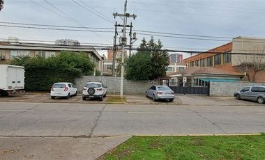 Bodega en Arriendo en Las Dalias con Los Avellanos